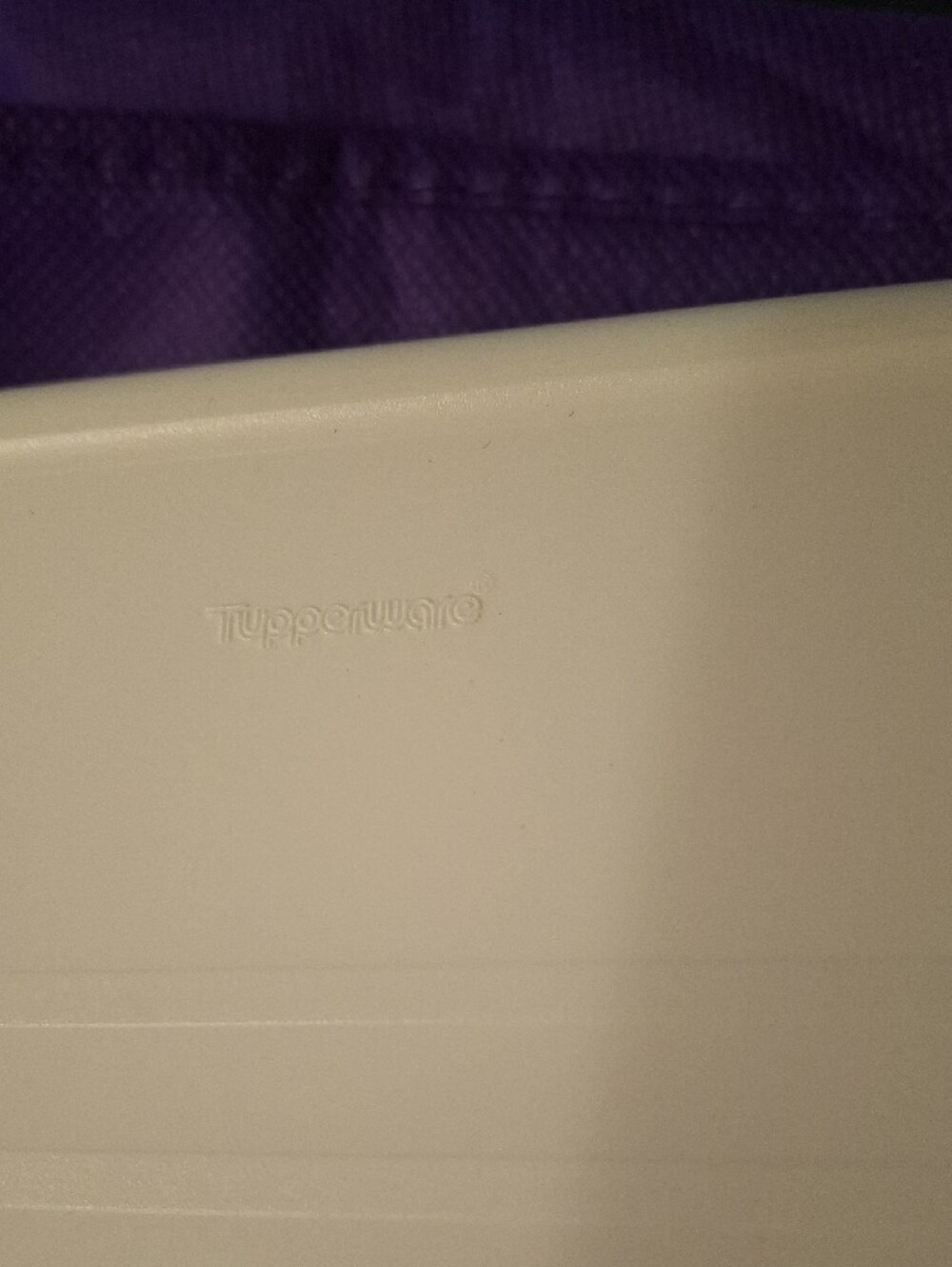 Tupperware White Rectangular Serving Tray Microwave - Picture 2 of 3